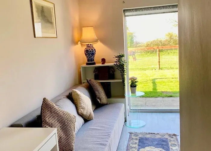 Deerpark Stables * Highstreet